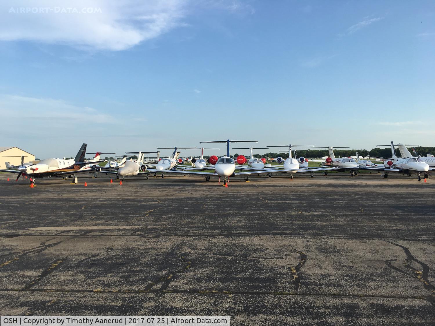 Wittman Regional Airport (OSH) - Kerosene Country at the Kermit Weeks Maintenance Hanagar