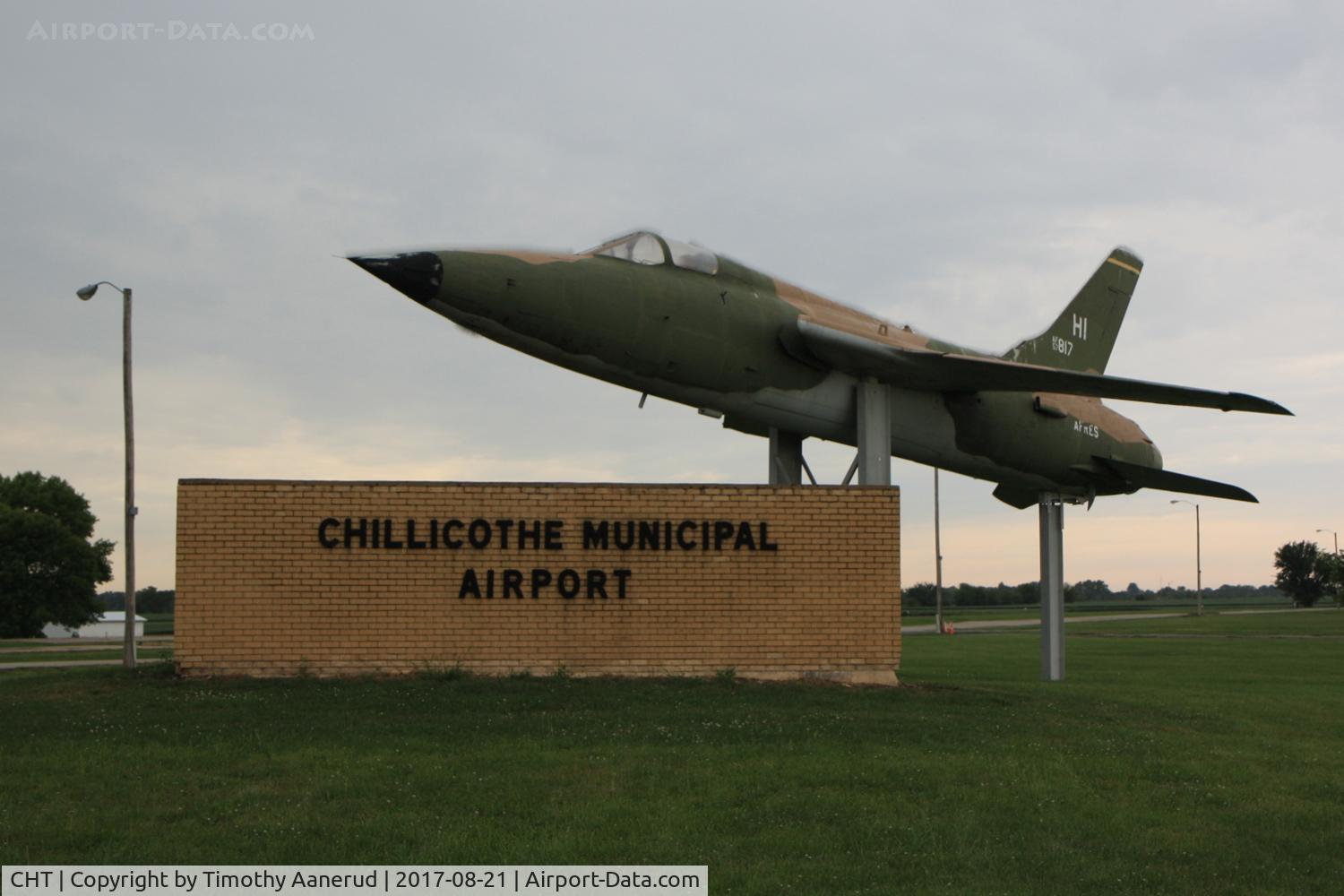 Chillicothe Municipal Airport (CHT) - 57-5817 F-105 Gate Guard