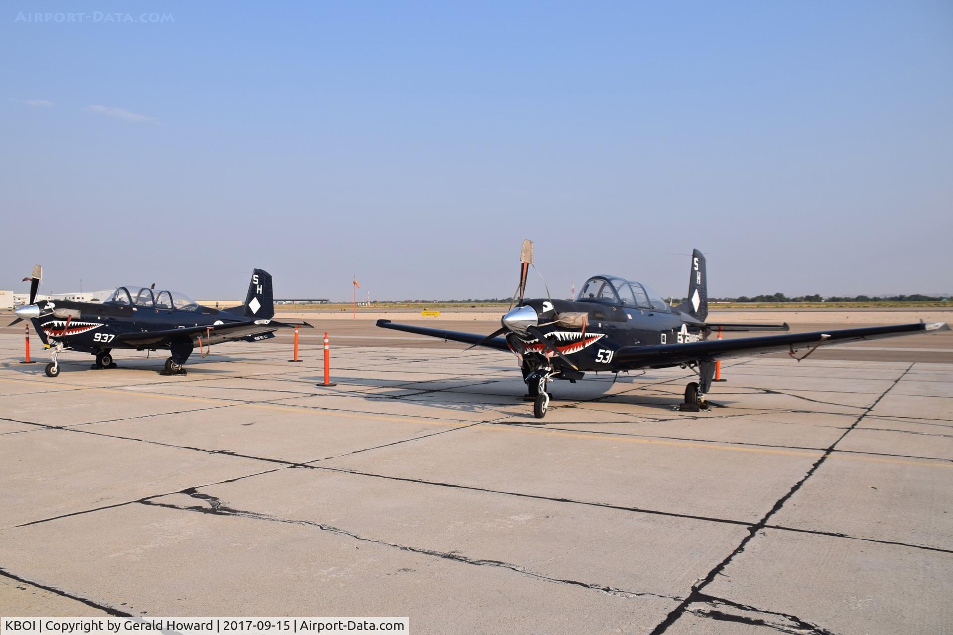 Boise Air Terminal/gowen Fld Airport (BOI) - Two T-34C trainers from VMFAT-101 