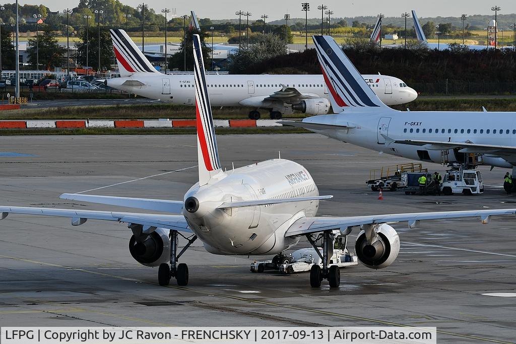 Paris Charles de Gaulle Airport (Roissy Airport), Paris France (LFPG) - Hub Air France CDG terminal 2F, 	AF1494 pushback to Budapest (BUD)	