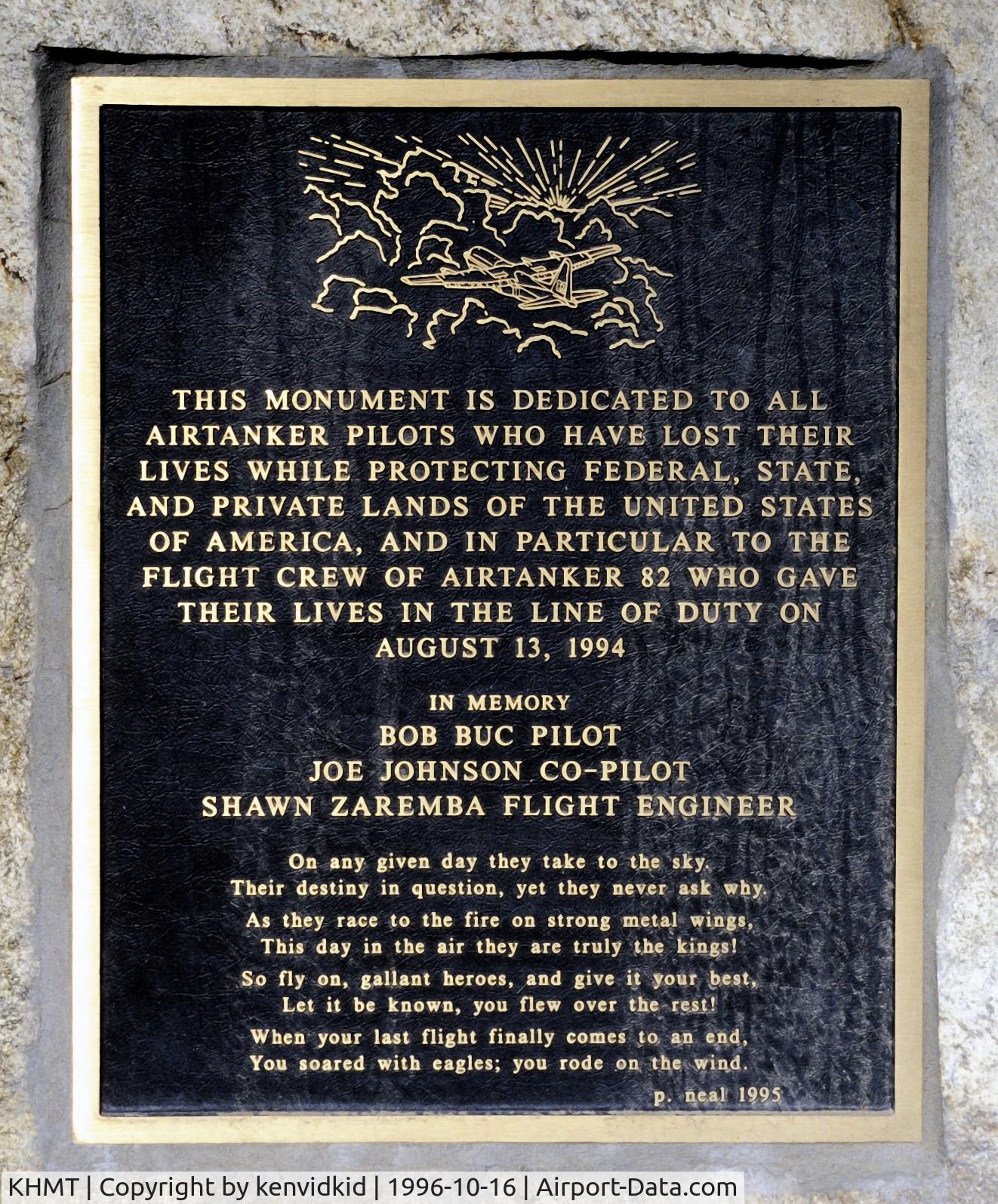 Hemet-ryan Airport, Memorial to tanker 82.
