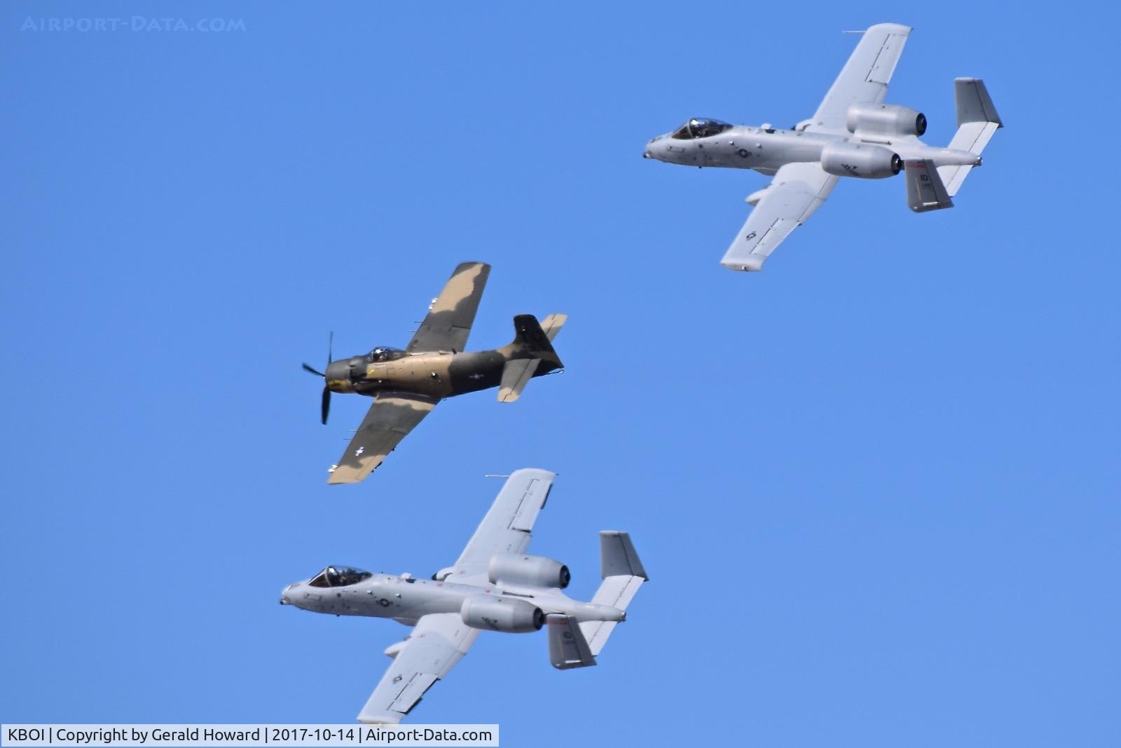Boise Air Terminal/gowen Fld Airport (BOI) - A-10s from the 190th Fighter Sq. flying with Douglas Sky Raider.
