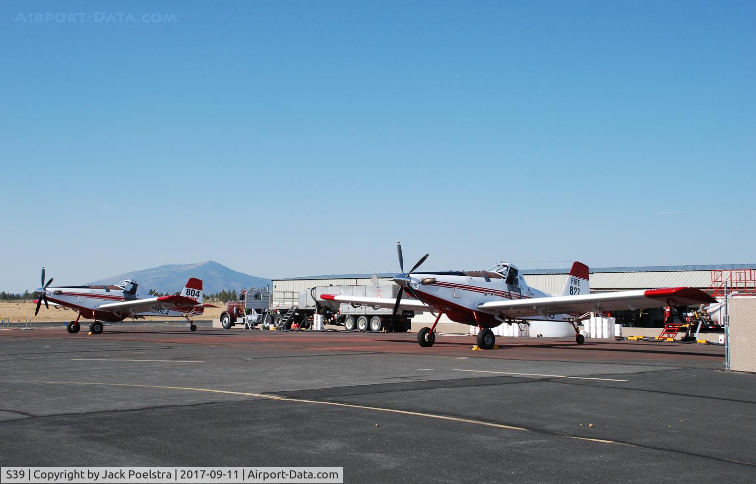 Prineville Airport (S39) - Air Tractors based at Prineville airport