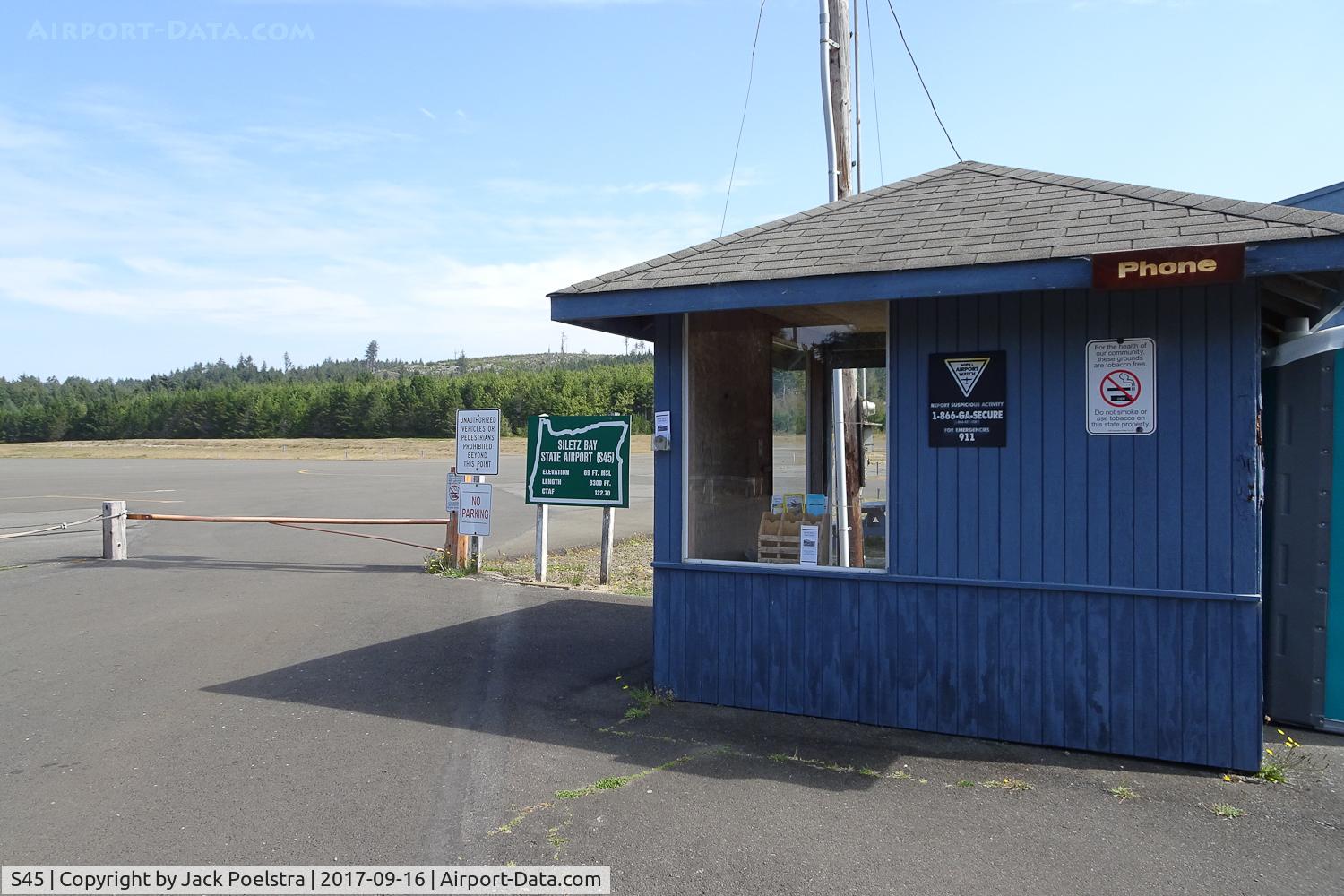 Siletz Bay State Airport (S45) - Siletz Bay State airport OR