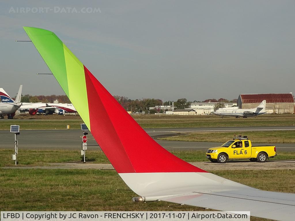 Bordeaux Airport, Merignac Airport France (LFBD) - 
