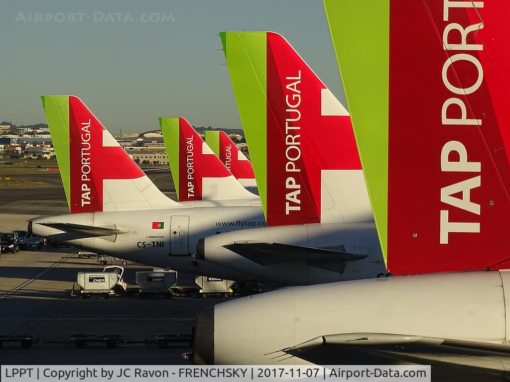 Portela Airport (Lisbon Airport), Portela, Loures (serves Lisbon) Portugal (LPPT) - TAP ???