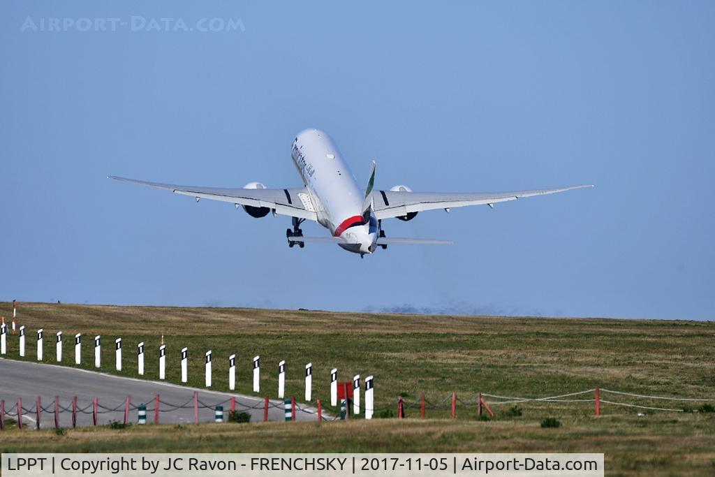 Portela Airport (Lisbon Airport), Portela, Loures (serves Lisbon) Portugal (LPPT) - Emirates take off runway 03 to Dubai