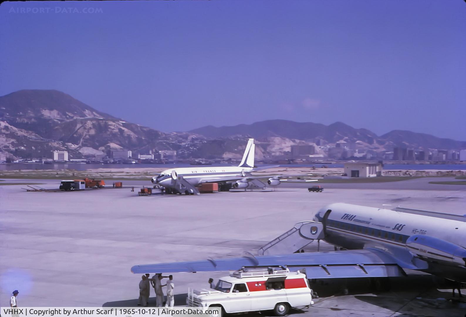 Kai Tak Airport (closed 1998), Kowloon Hong Kong (VHHX) - Kai Tak 1965