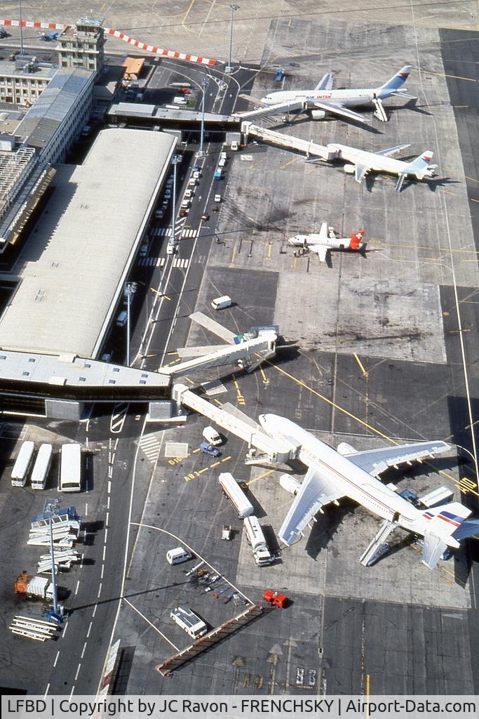 Bordeaux Airport, Merignac Airport France (LFBD) - Bordeaux terminal A in....1990 ?