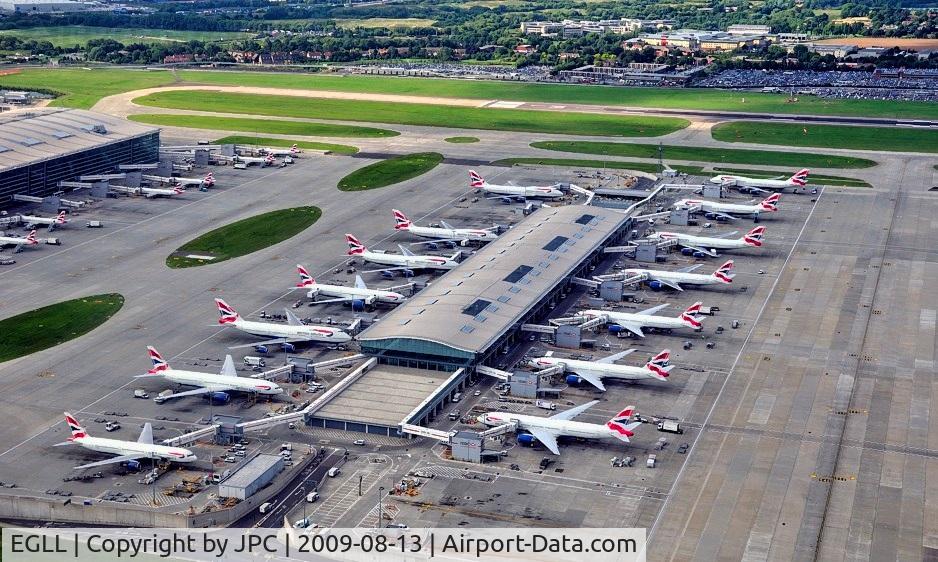 London Heathrow Airport, London, England United Kingdom (EGLL) - The 'new 'BA Terminal 5
Aerial