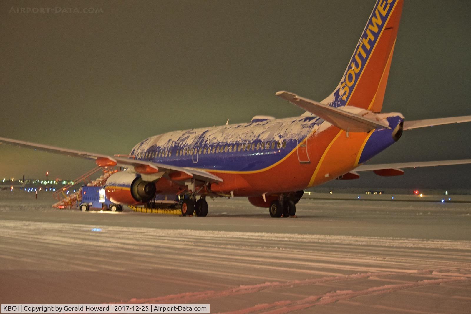 Boise Air Terminal/gowen Fld Airport (BOI) - 5 AM on the remote spots and a Southwest jet awaits it's call to the gate.