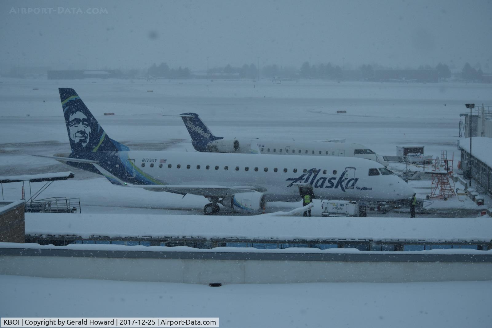 Boise Air Terminal/gowen Fld Airport (BOI) - Late morning at the Alaska ramp.