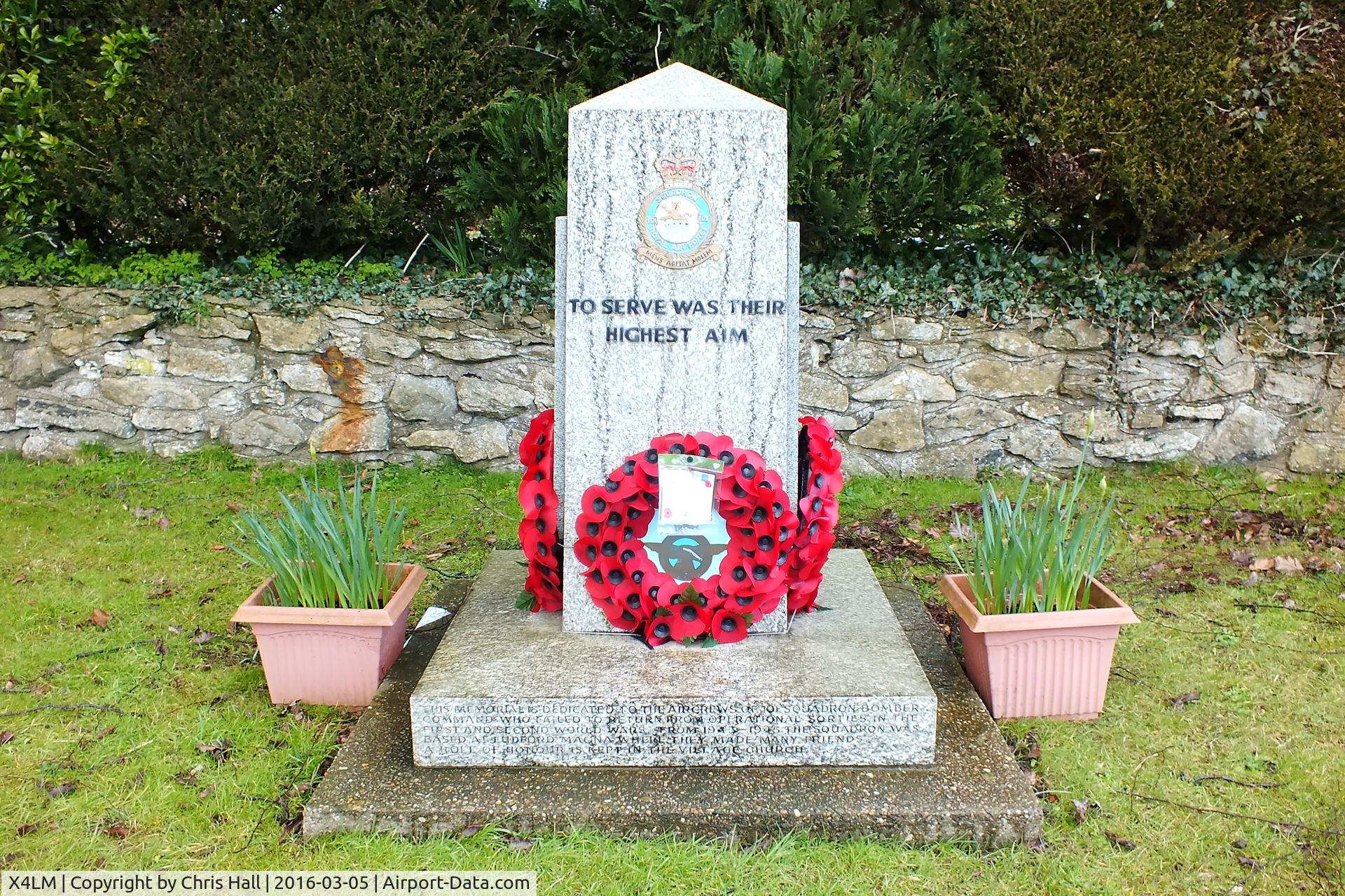 X4LM Airport - RAF Ludford Magna memorial