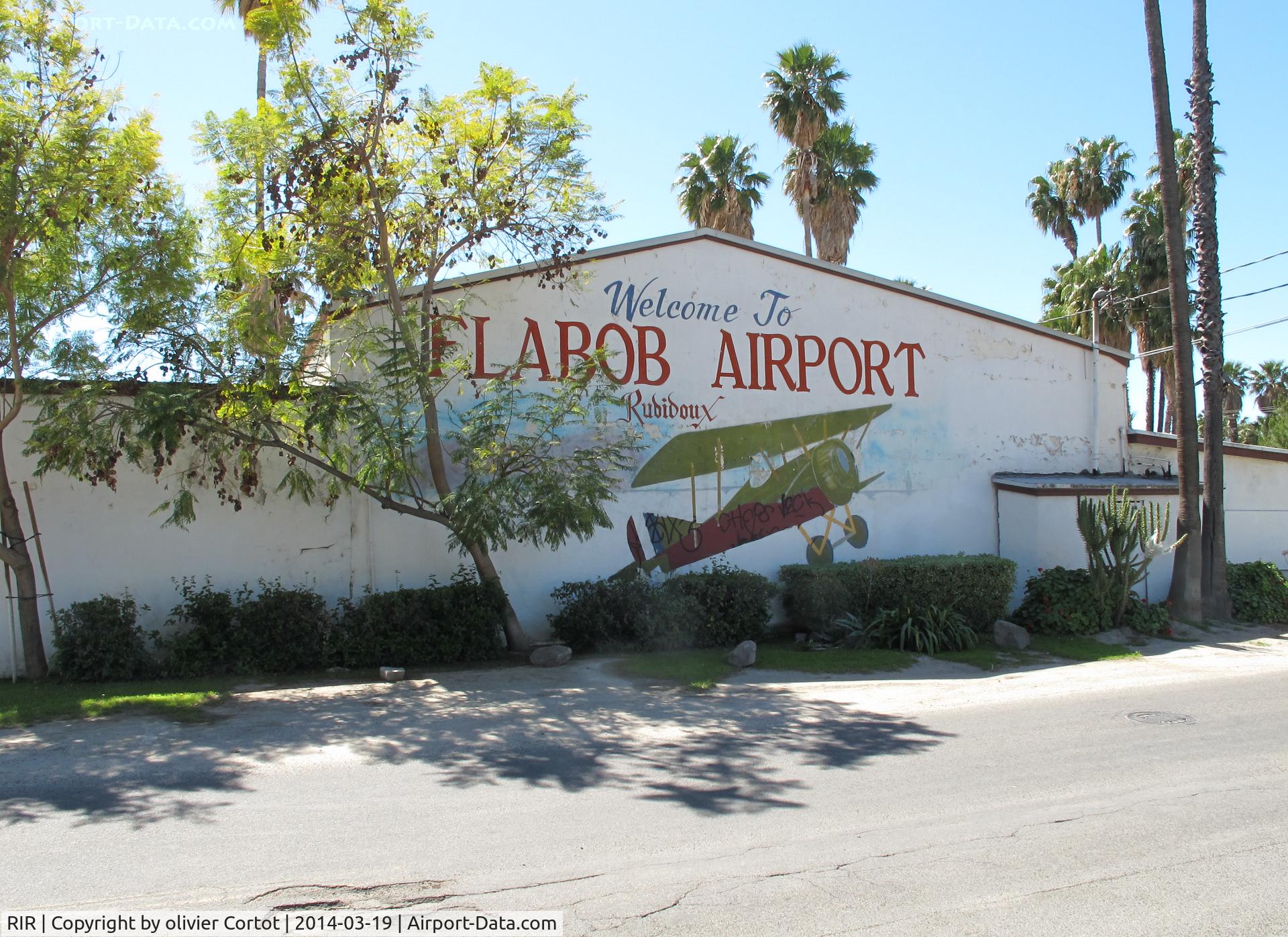 Flabob Airport (RIR) - Nice paintjob on the wall