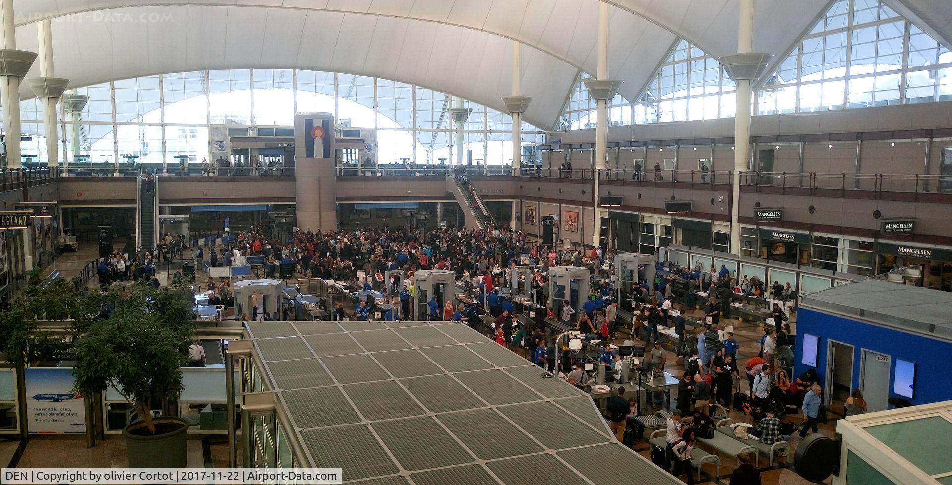 Denver International Airport (DEN) - Main hall with one of the customs check-points