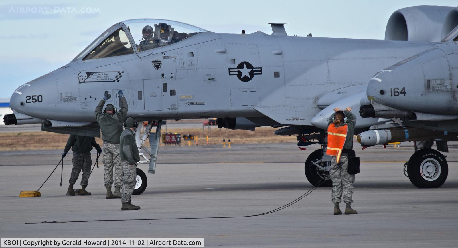 Boise Air Terminal/gowen Fld Airport (BOI) - A-10C from the 190th Fighter Sq., 124th Fighter Wing stopped on the east Arm/De arm pad for final pre flight checks.