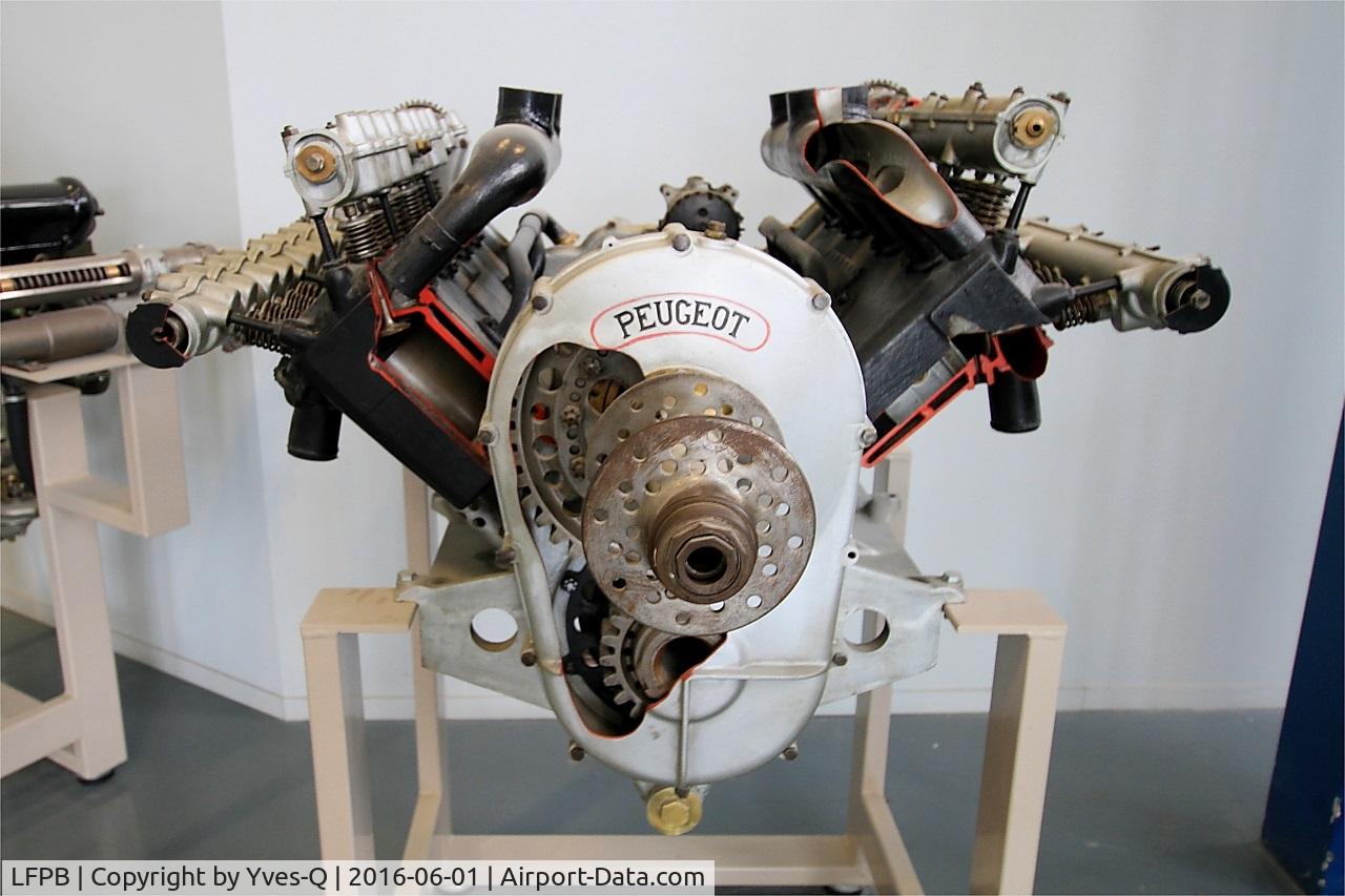 Paris Airport,  France (LFPB) - Peugeot L112 aircraft engine, 1916, Paris-Le Bourget Air & Space Museum (LFPB-LBG)