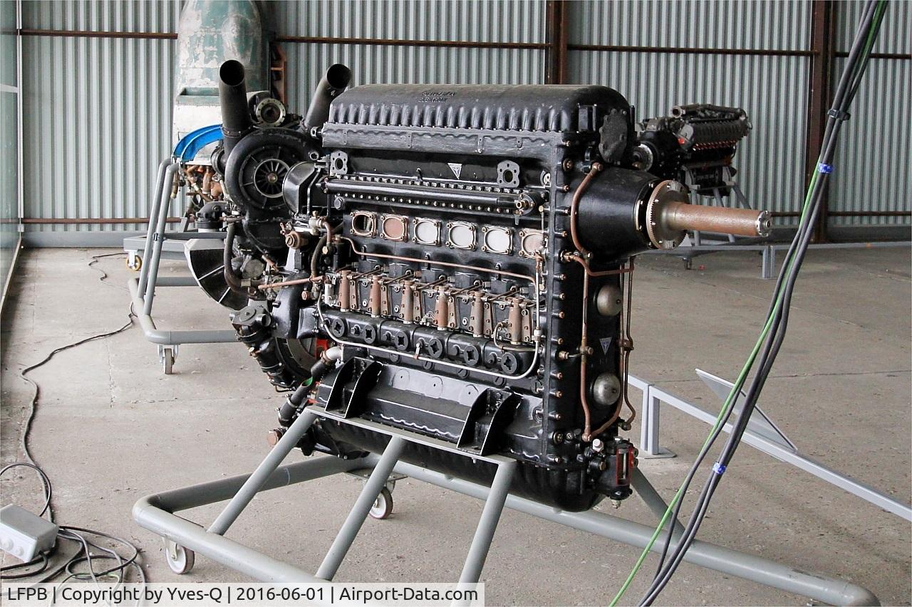Paris Airport,  France (LFPB) - Junkers Jumo 205C, aircraft diesel engine 1935 , Paris-Le Bourget Air & Space Museum (LFPB-LBG)