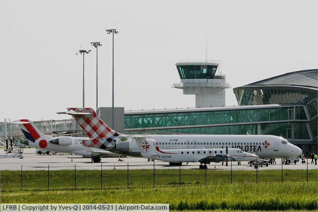 Brest Bretagne Airport, Brest France (LFRB) - Parking area, Brest-Bretagne airport (LFRB-BES)