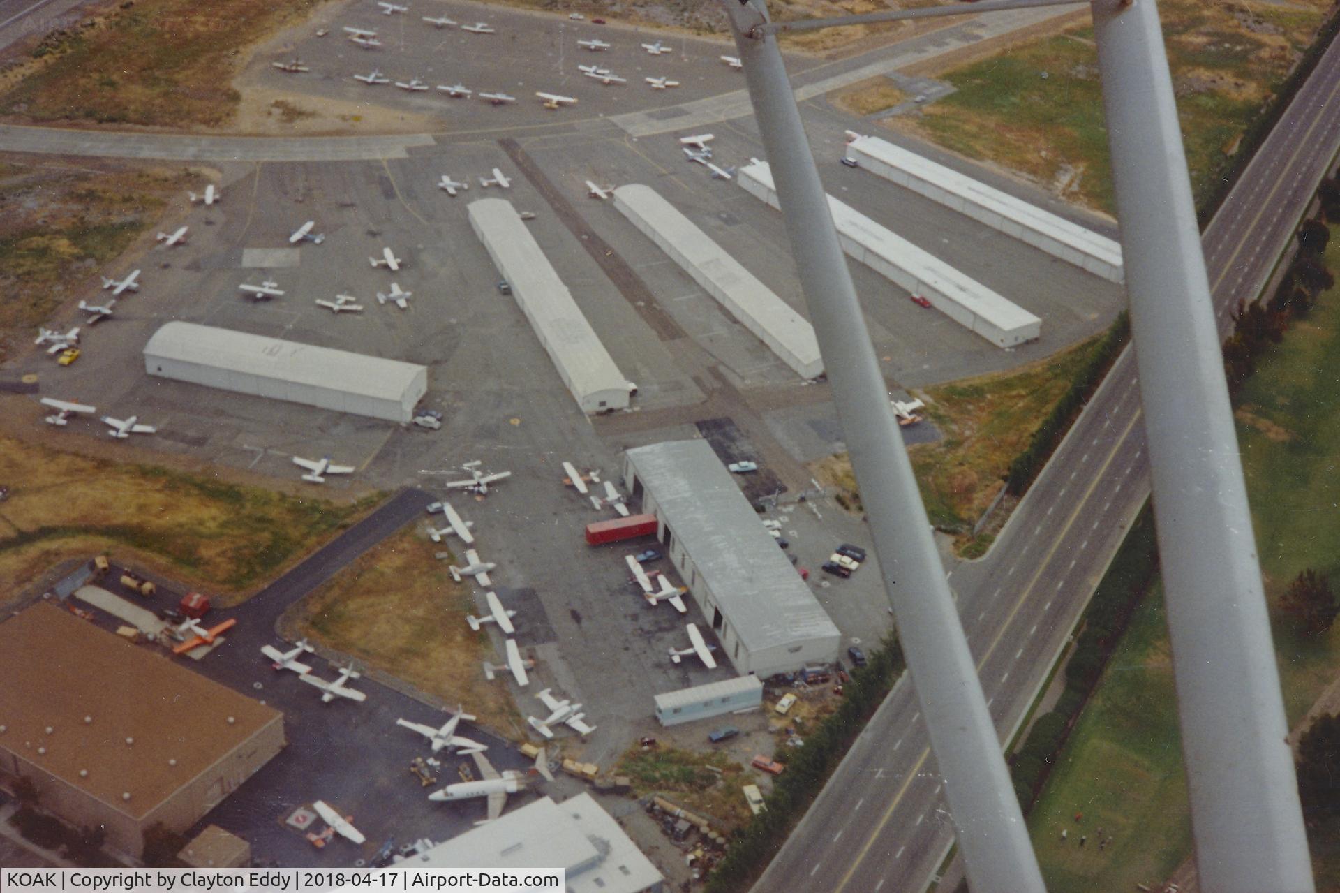 Metropolitan Oakland International Airport (OAK) - North Field. 1990. 