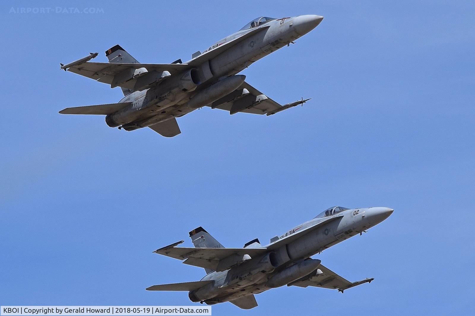 Boise Air Terminal/gowen Fld Airport (BOI) - VMFA-314  “Black Knights”, NAS Miramar, CA climbing out from RWY 10R.