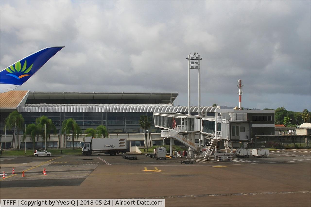 Fort-de-France Airport, Le Lamentin Airport France (TFFF) - Main terminal, Martinique-Aimé-Césaire airport (TFFF - FDF)
