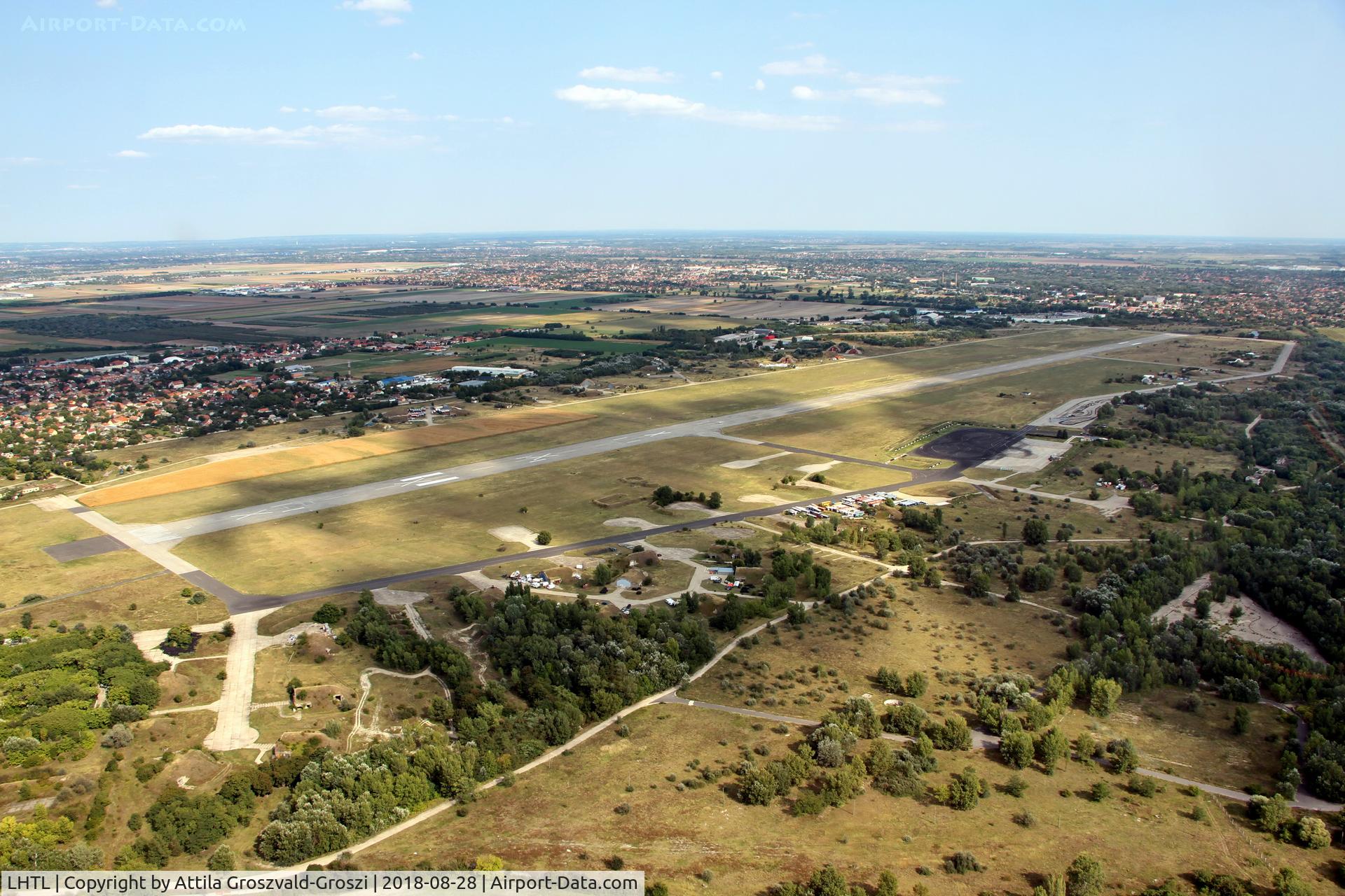 Tököl Airport, Tököl Hungary (LHTL) - Tököl Airport, Hungary