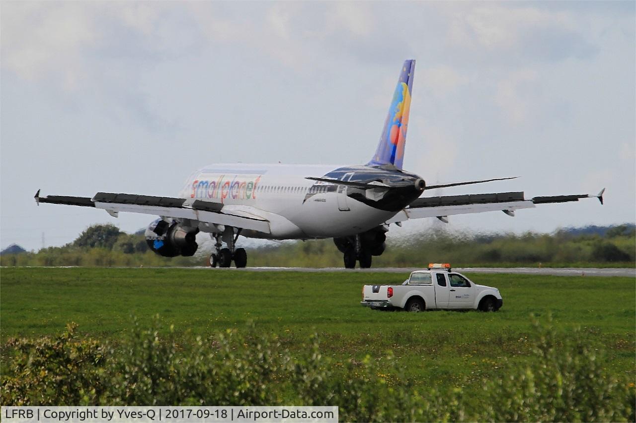 Brest Bretagne Airport, Brest France (LFRB) - Brest-Bretagne airport (LFRB-BES)