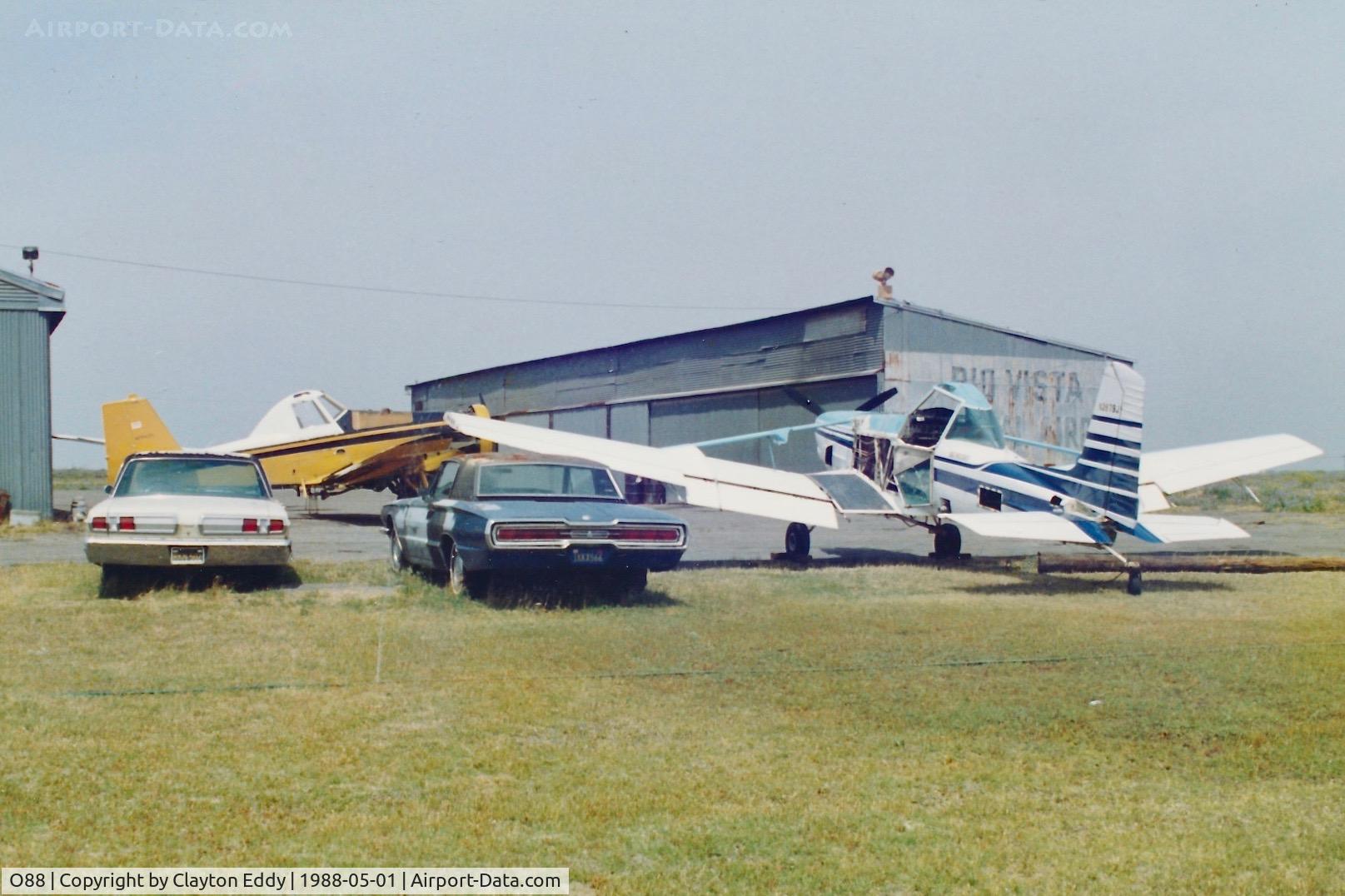 Rio Vista Municipal Airport (O88) - Old Rio Vista California 1988.