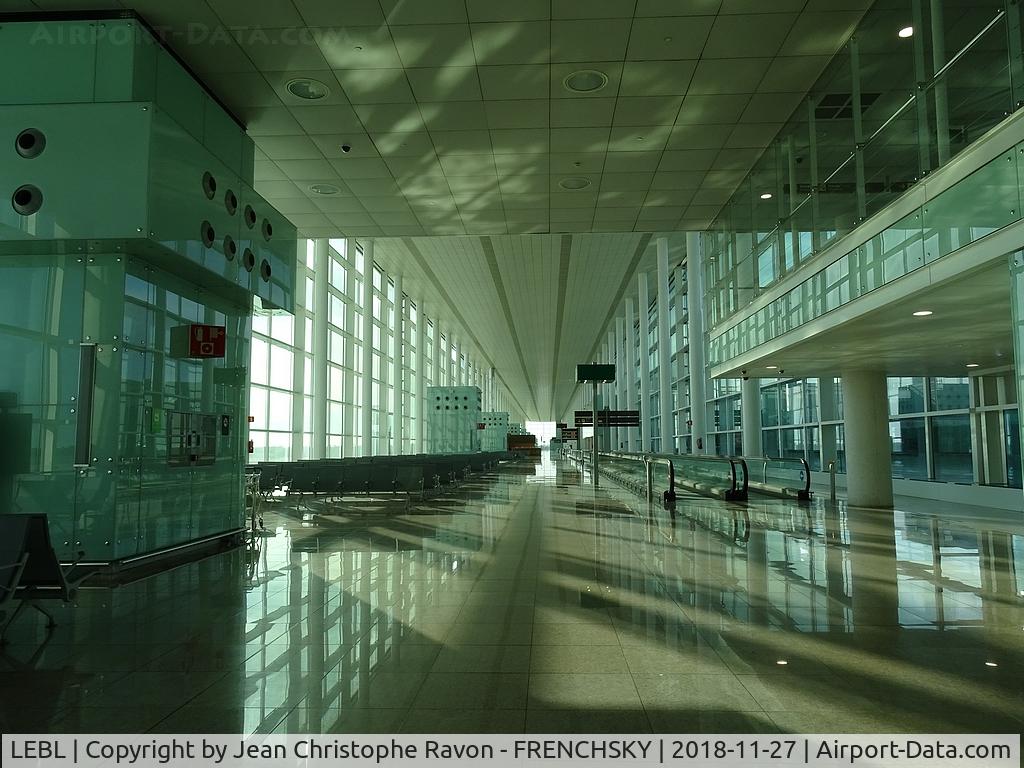 Barcelona International Airport, Barcelona Spain (LEBL) - Barcelona airport 
