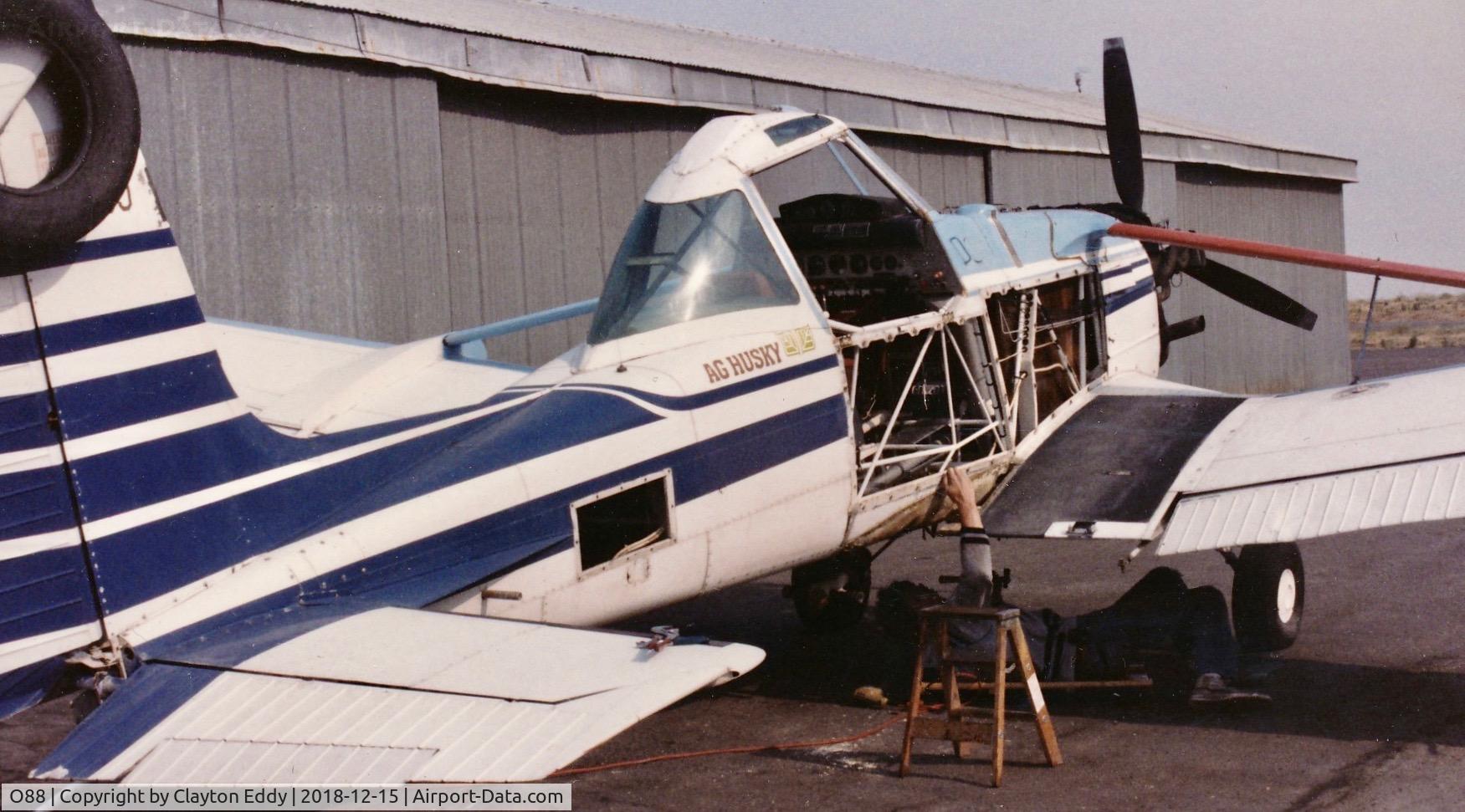 Rio Vista Municipal Airport (O88) - Rio Vista Airport 19??