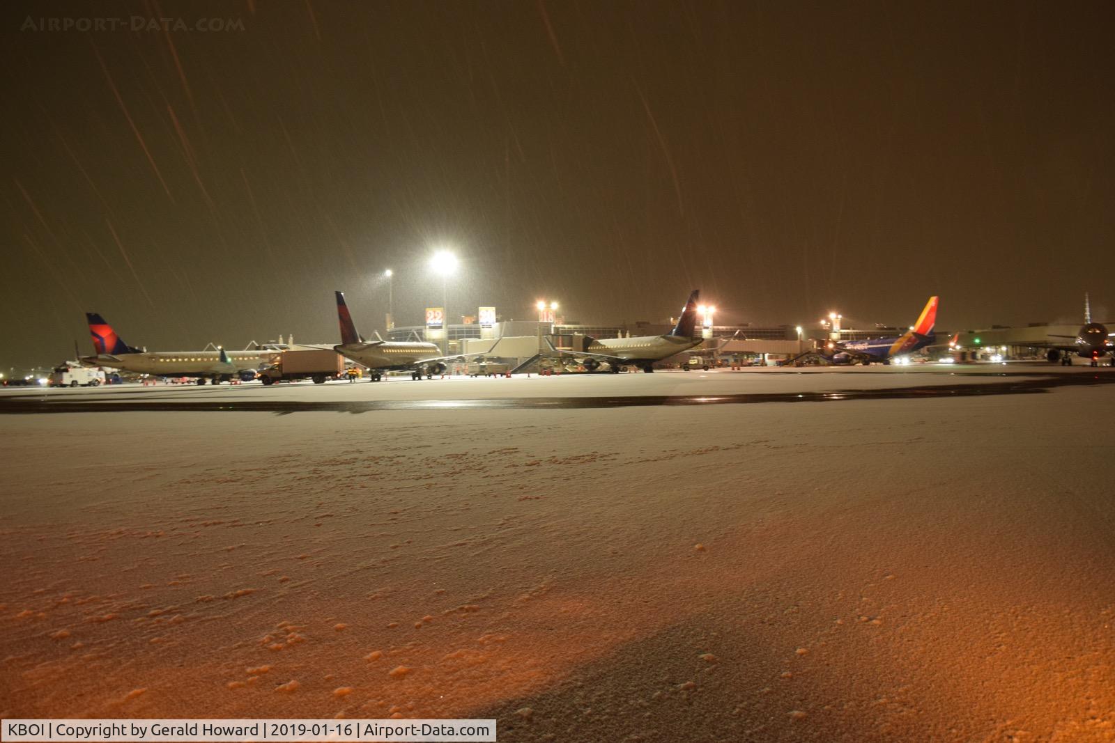 Boise Air Terminal/gowen Fld Airport (BOI) - Early morning snow, north side of B concourse.