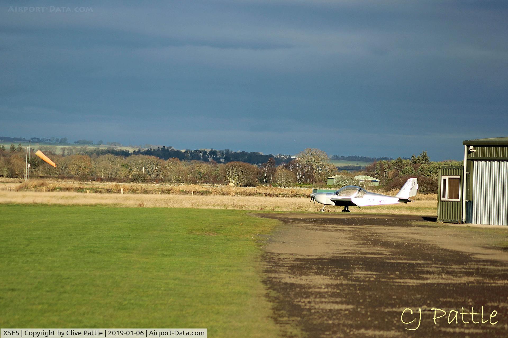 X5ES Airport - General view north at Eshott