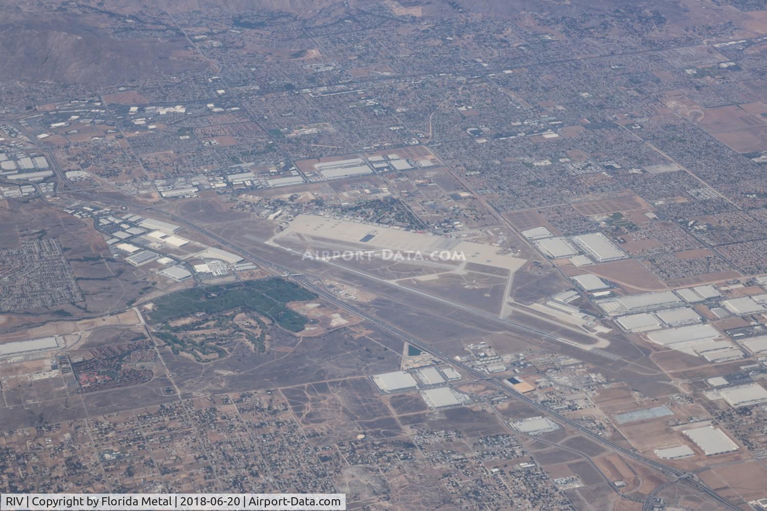 March Arb Airport (RIV) - March AFB