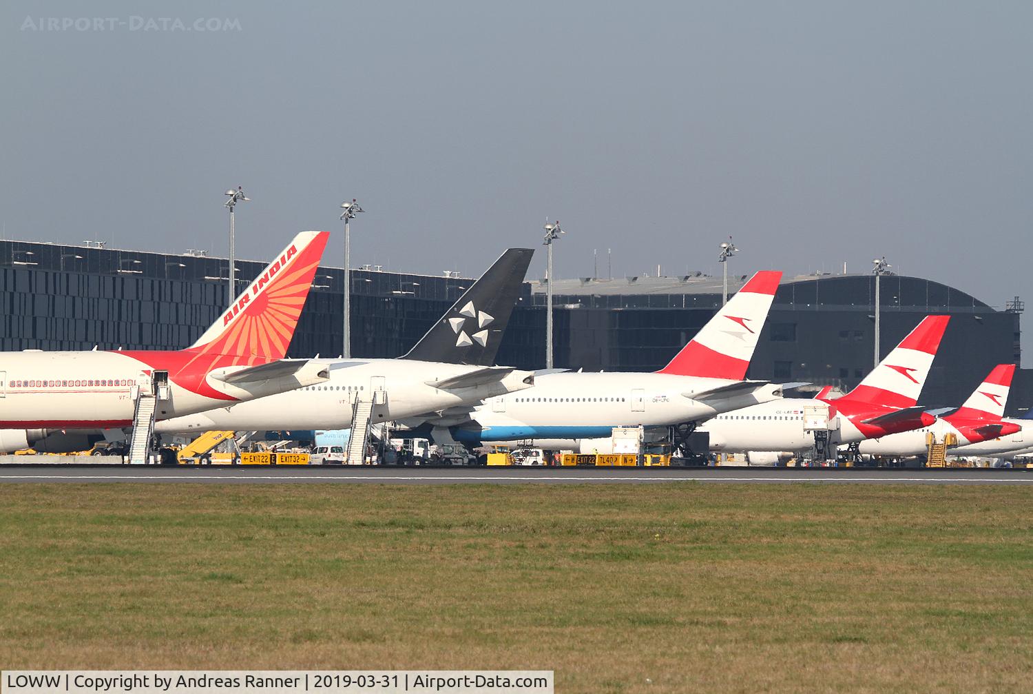 Vienna International Airport, Vienna Austria (LOWW) - Star Alliance terminal