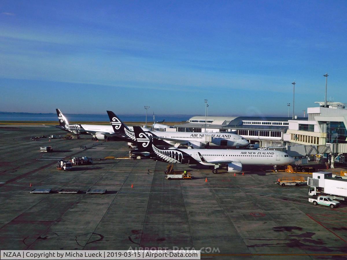 Auckland International Airport, Auckland New Zealand (NZAA) - Auckland is NZ's home base