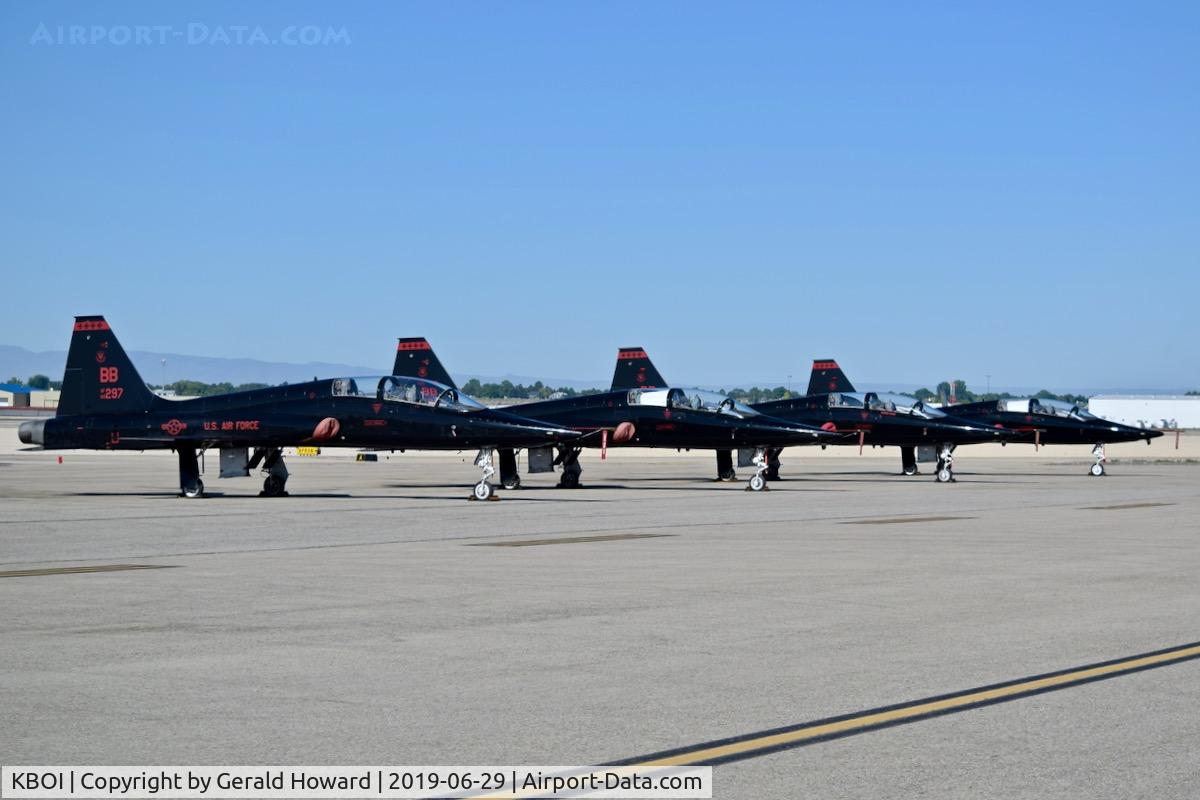 Boise Air Terminal/gowen Fld Airport (BOI) - Early morning on the north GA ramp. Four T-38A jets from the 9th Reconnaissance Wing, Beale AFB, CA.