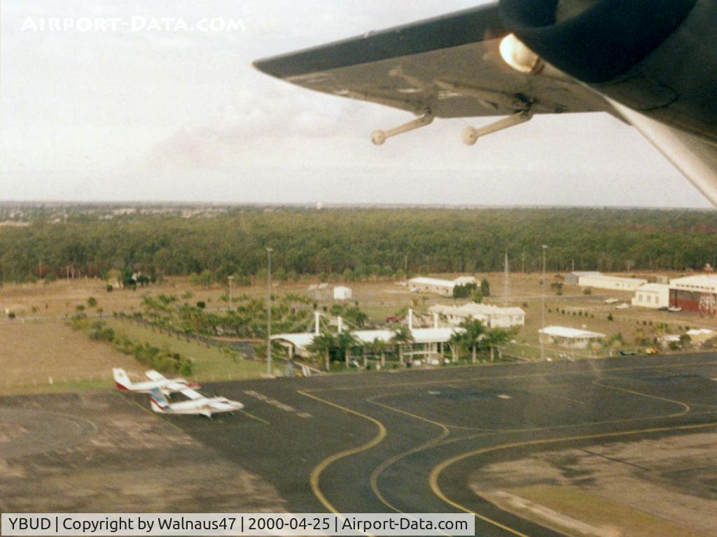Bundaberg Airport, Bundaberg, Queensland Australia (YBUD) - Low Res Overview Bundaberg Airport YBUD on take-off - Heading to Brisbane YBBN in Sunstate Airlines Short 360-300 VH-SUR (Cn 3728) on 25Apr2000.