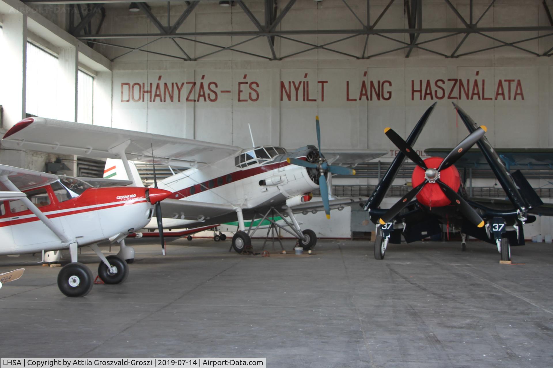 Szentkirályszabadja Airport, Szentkirályszabadja Hungary (LHSA) - LHSA - Szentkirályszabadja Airport, Hungary