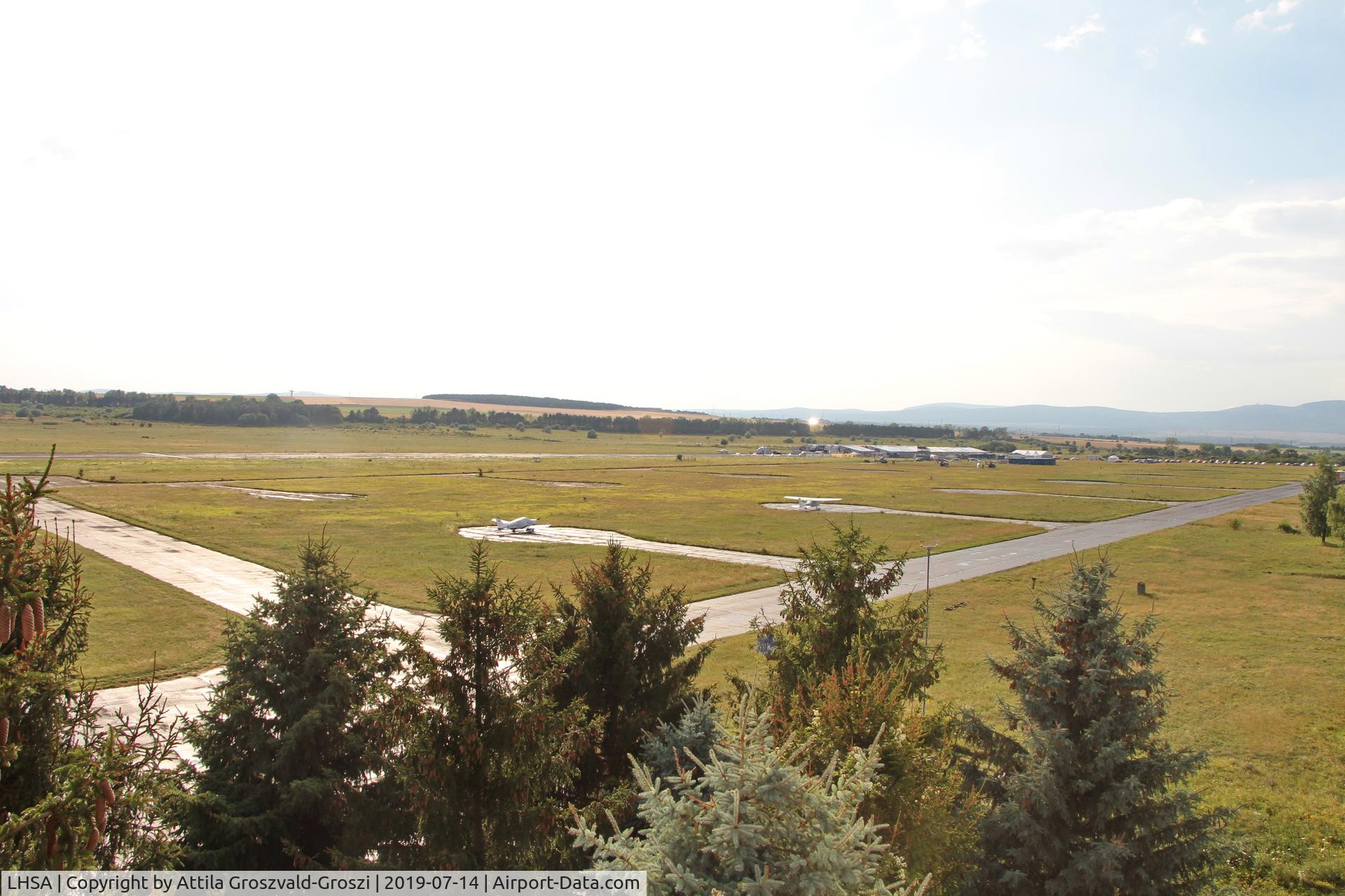 Szentkirályszabadja Airport, Szentkirályszabadja Hungary (LHSA) - LHSA - Szentkirályszabadja Airport, Hungary