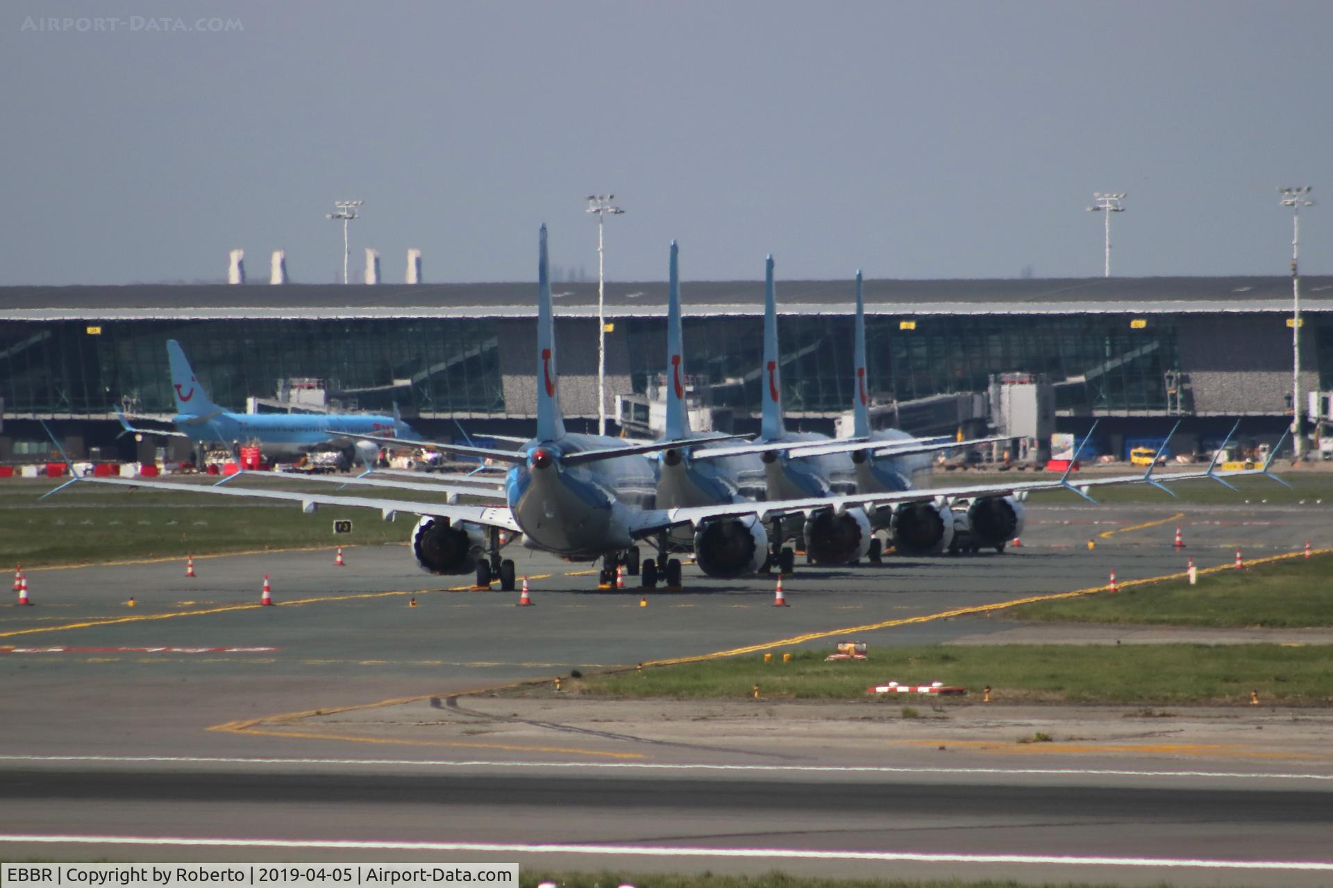 Brussels Airport, Brussels / Zaventem   Belgium (EBBR) - Here Boeing's 737-MAX belonging to TUI Airlines Belgium nailed on the ground in Brussels-Zaventem (EBBR) since the dramas of 2018.
