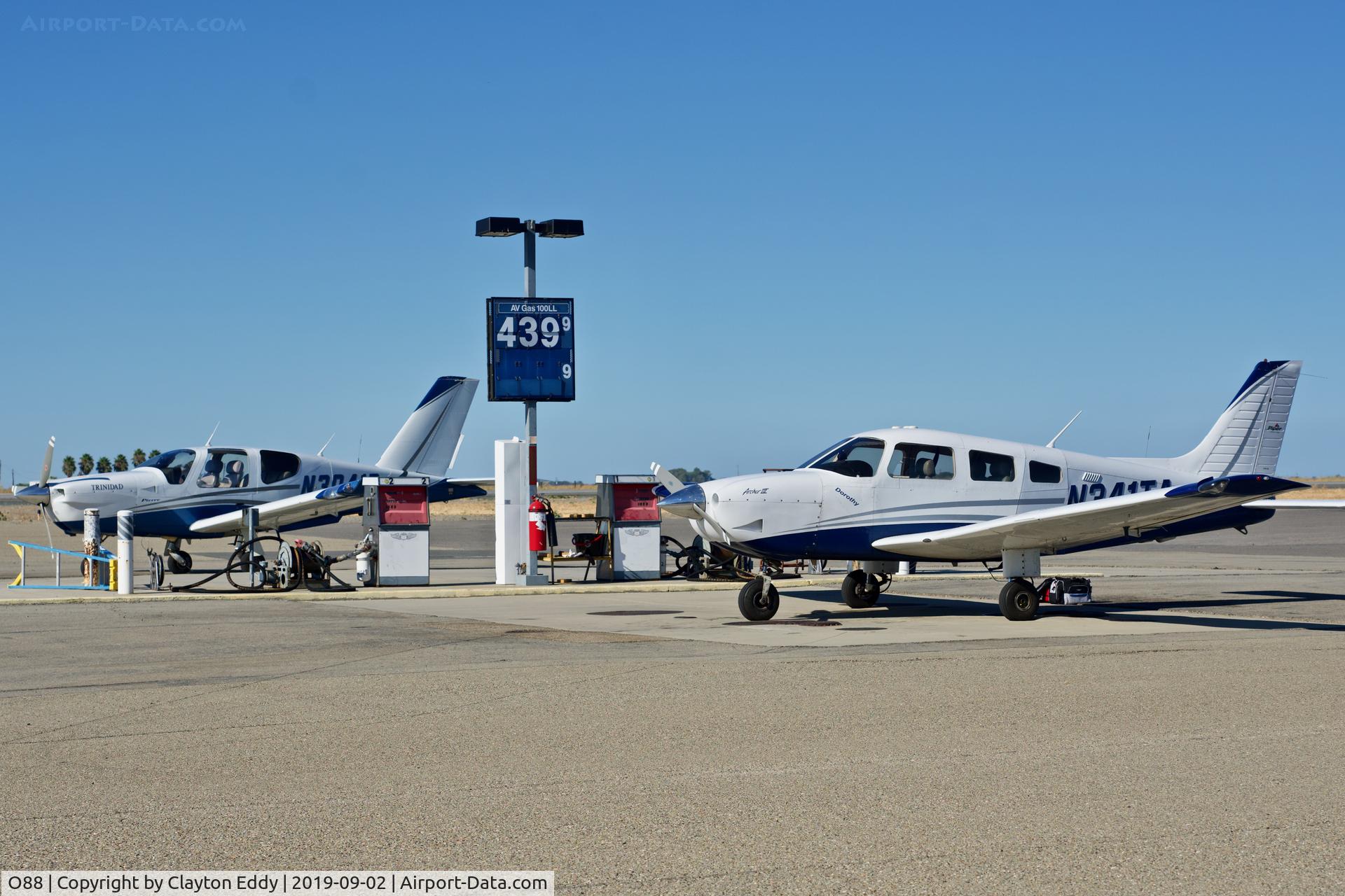 Rio Vista Municipal Airport (O88) - Rio Vista Airport California 2019.