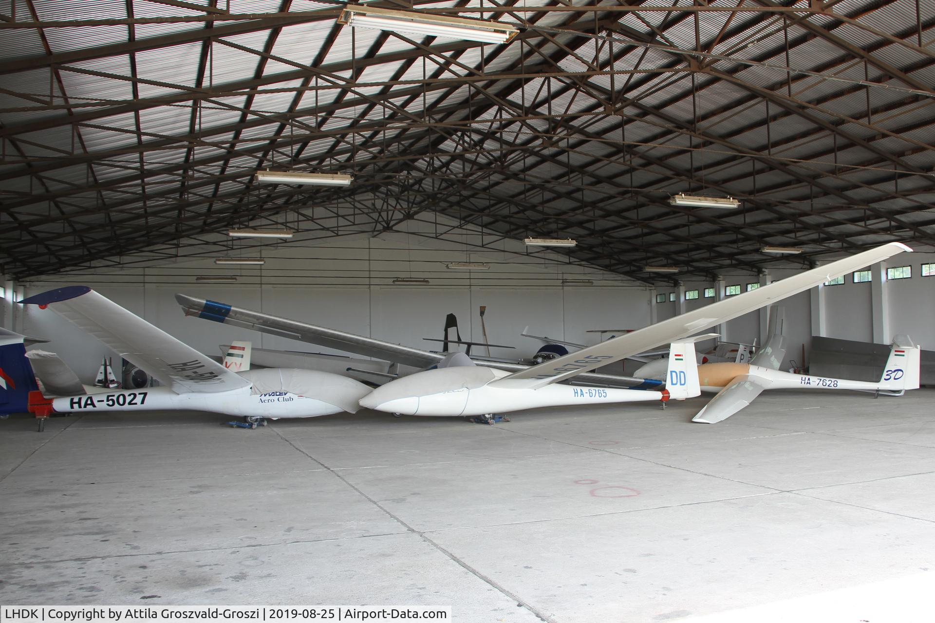 LHDK Airport - LHDK - Dunakeszi Airport, Hungary