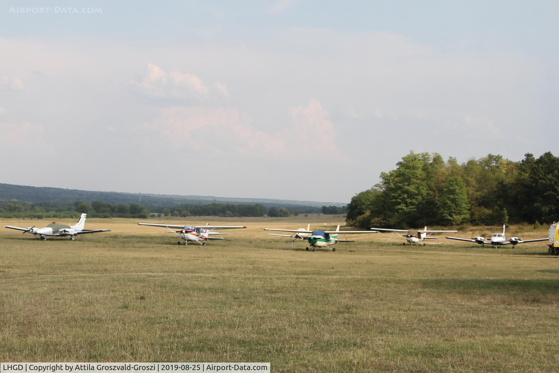 LHGD Airport - LHGD - Gödöllö Airport, Hungary