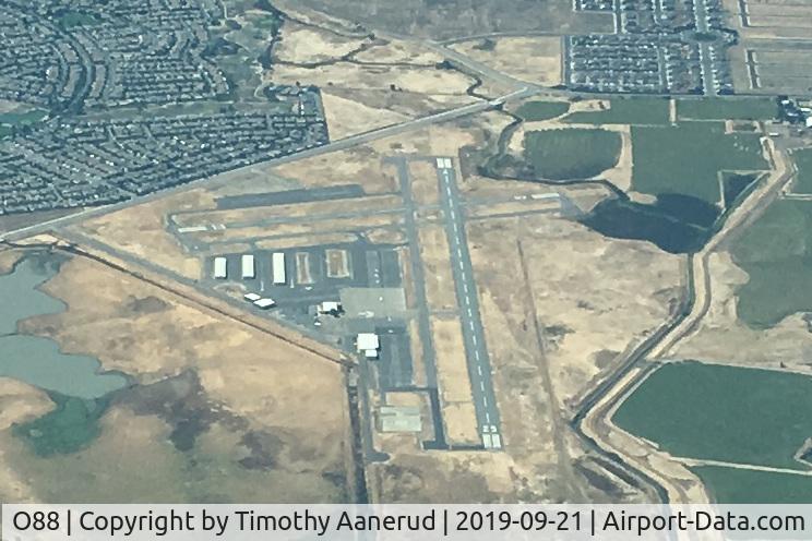 Rio Vista Municipal Airport (O88) - Flying by Rio Vista Muni