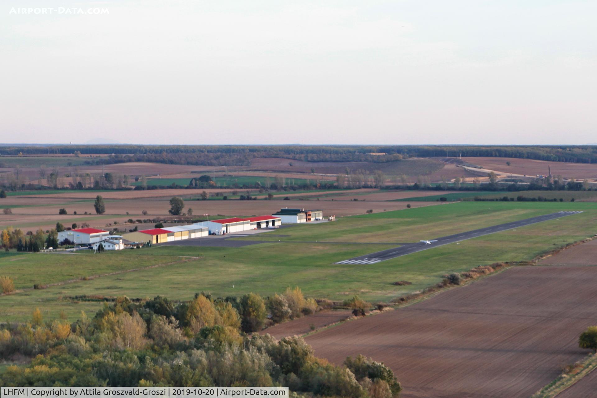 Fert?szentmiklós Airport, Fert?szentmiklós Hungary (LHFM) - LHFM - Fertöszentmiklós, Meidl Airport, Hungary