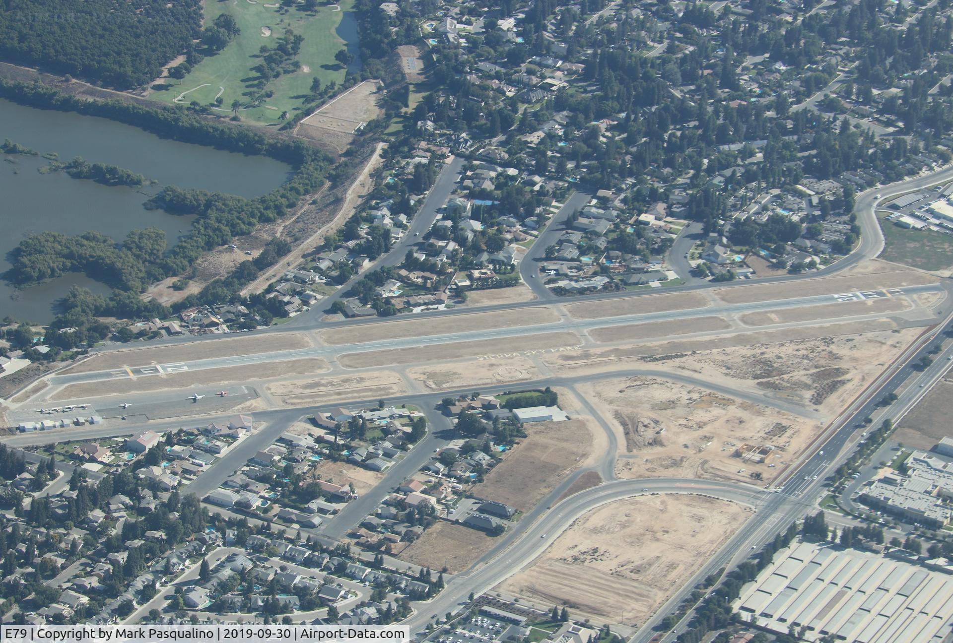 Sierra Sky Park Airport (E79) - Sierra Sky Park