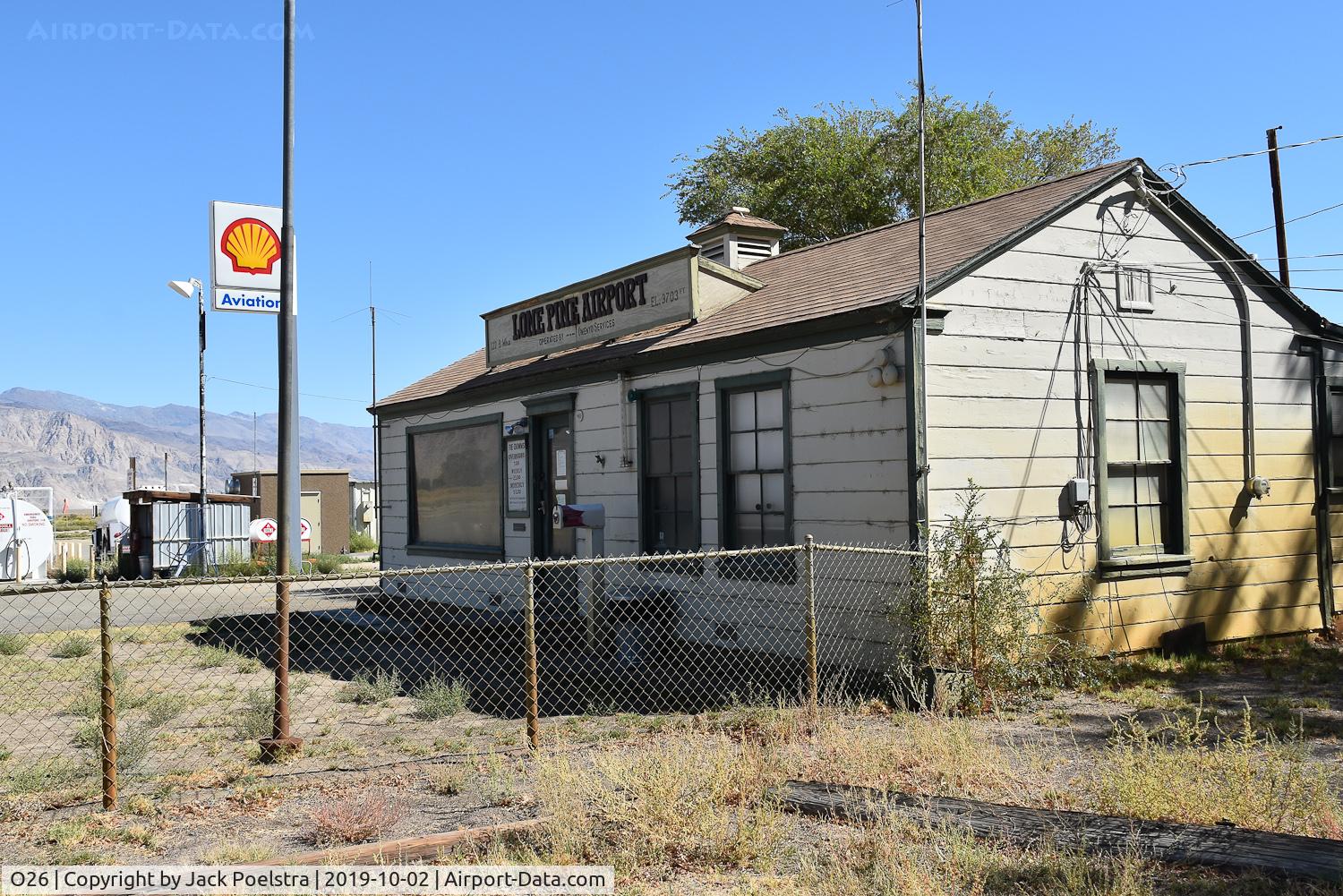 Lone Pine Airport (O26) - Lone Pine airport CA