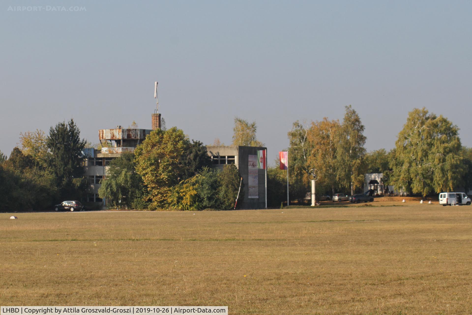 LHBD Airport - LHBD - Börgönd Airport, Hungary