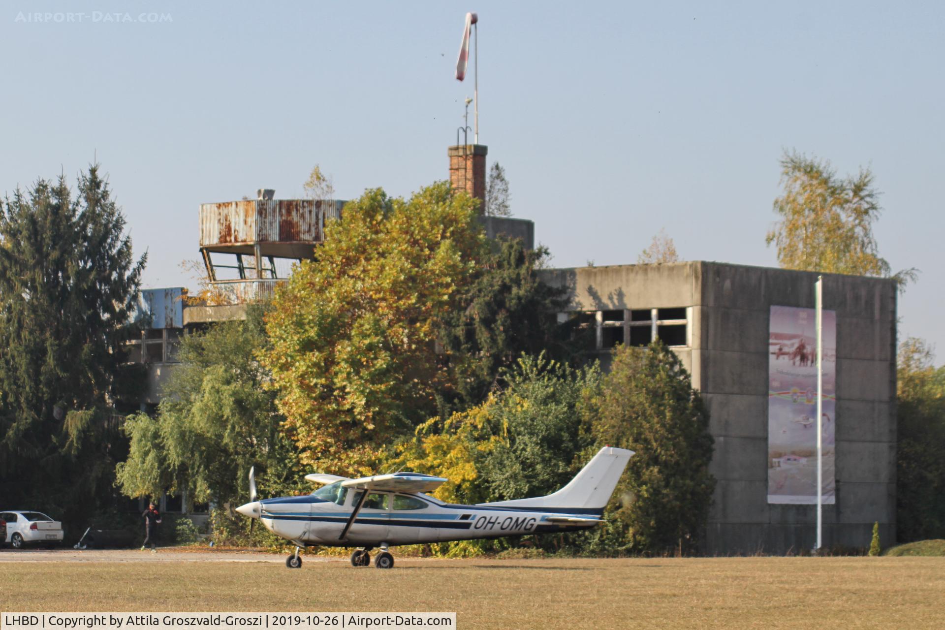 LHBD Airport - LHBD - Börgönd Airport, Hungary